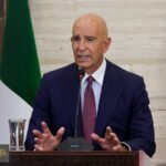 تراجع براك الجولان: المبعوث الأمريكي يوضح موقفه بشأن الوضع التاريخي