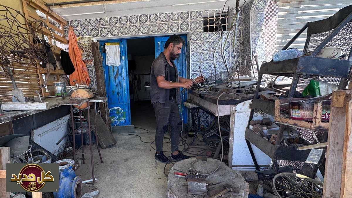 فنان تونسي يبعث الحياة في الخردة: حكاية زهير الملهمة وصمود حلم الفن