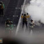 إشادة أمريكية رفيعة بـ صمود طاقم حاملة الطائرات لينكولن بعد تحديات كبرى